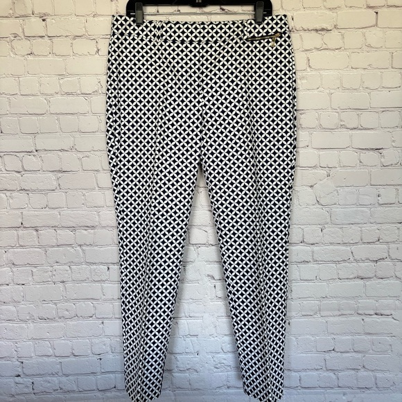 ANNE KLEIN Mid Rise Slim Leg Ankle Pants--EUC--10 - Picture 10 of 15